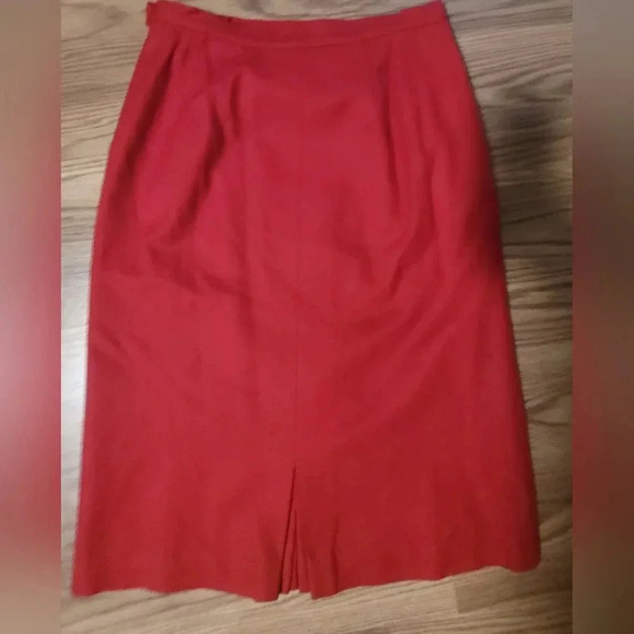 Vintage Pendleton Burgundy Midi Skirt - Picture 3 of 7